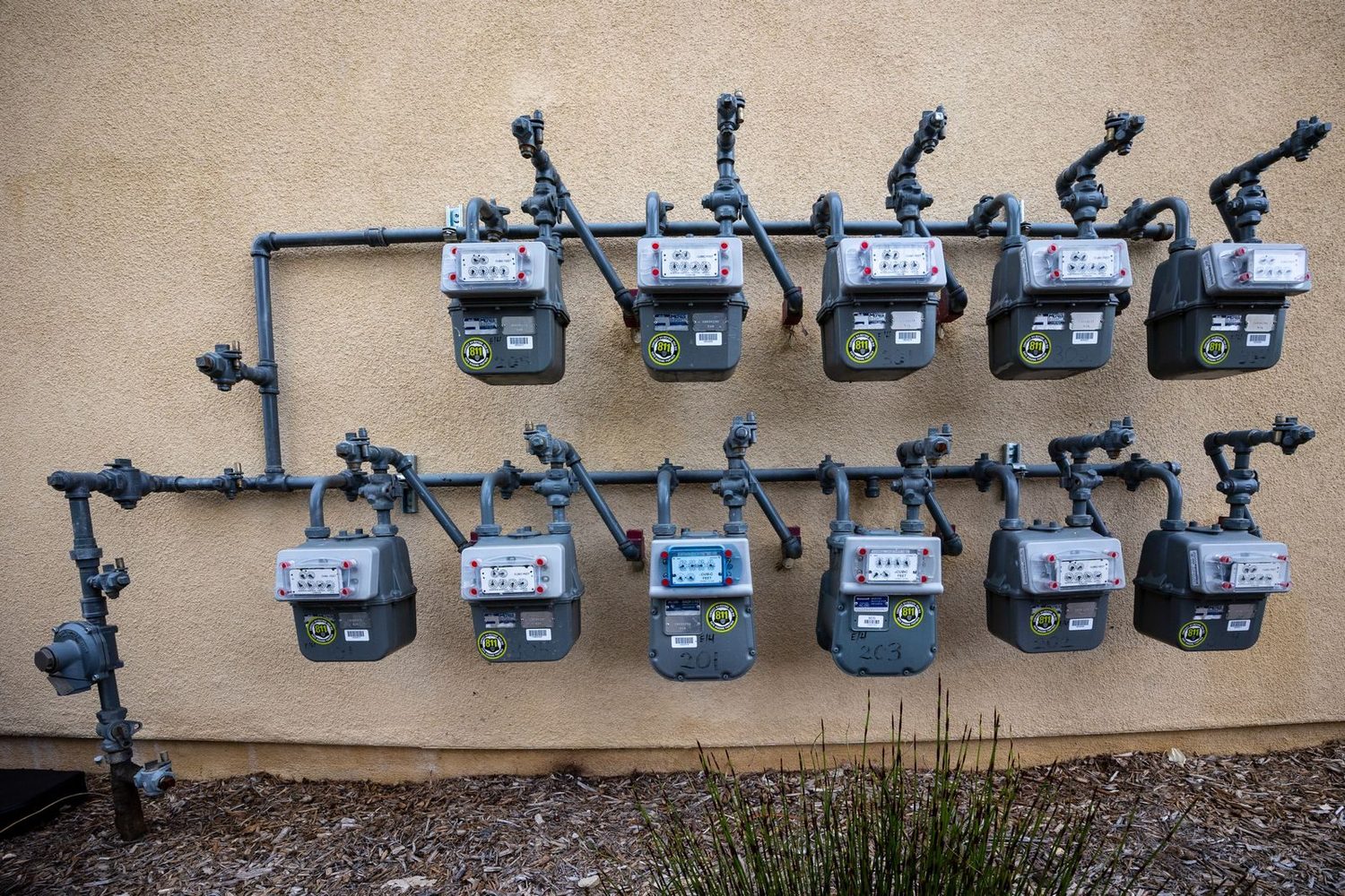 Gas leak warning signs Calgary homeowners should never ignore